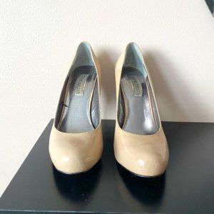 Patent Leather Nude Pumps